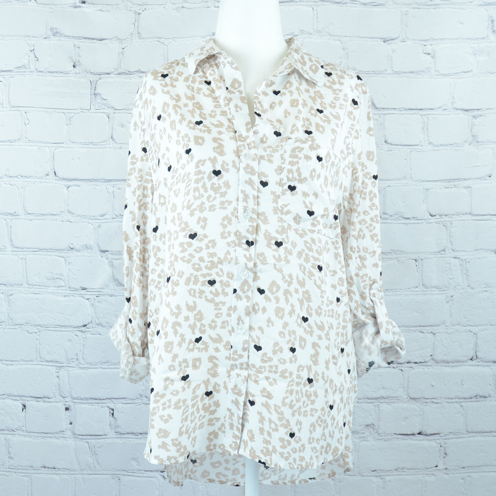 NEW! VELVET HEART Animal & Heart Print Button Up… - Picture 5 of 7